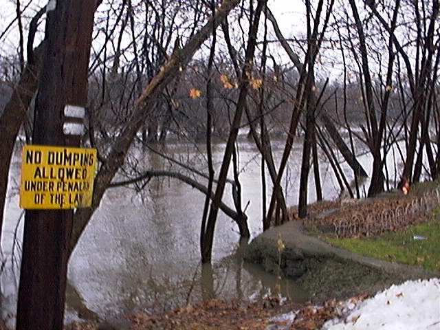 Hudson River Flood level, Cohoes, NY (Jan. 9, 1998)