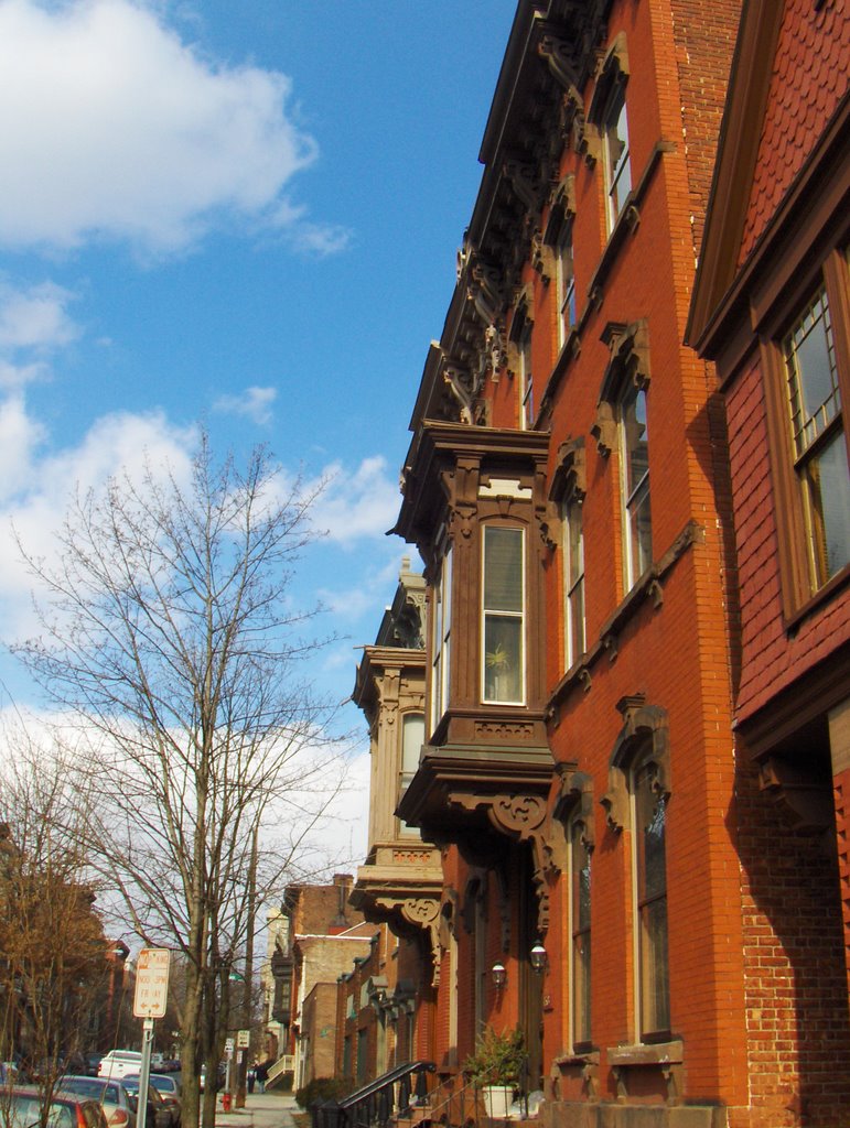 Sunny Day on 3rd Street