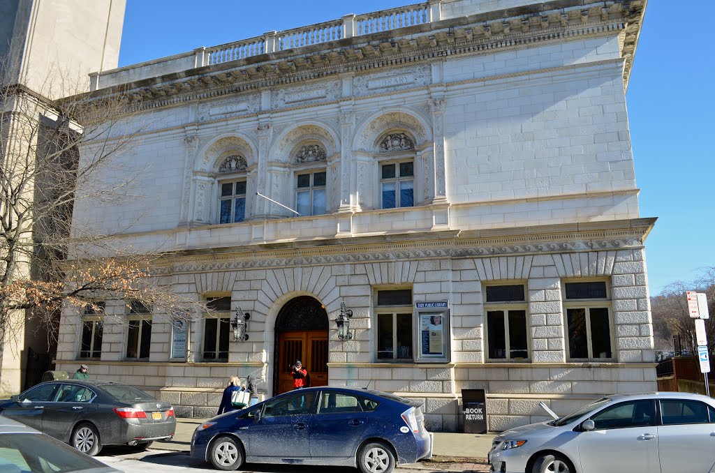 Troy Public Library