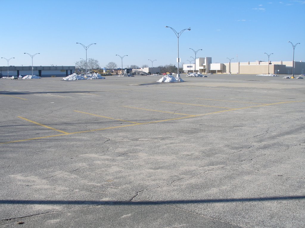 empty, barren parking lot at Sears
