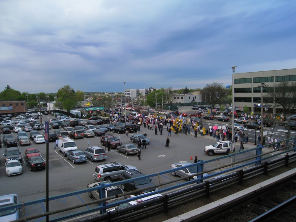 LIRR HICKSVILLE TRAIN STATION