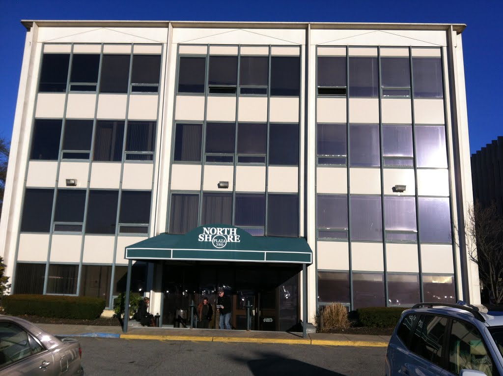 North Shore Plaza 380