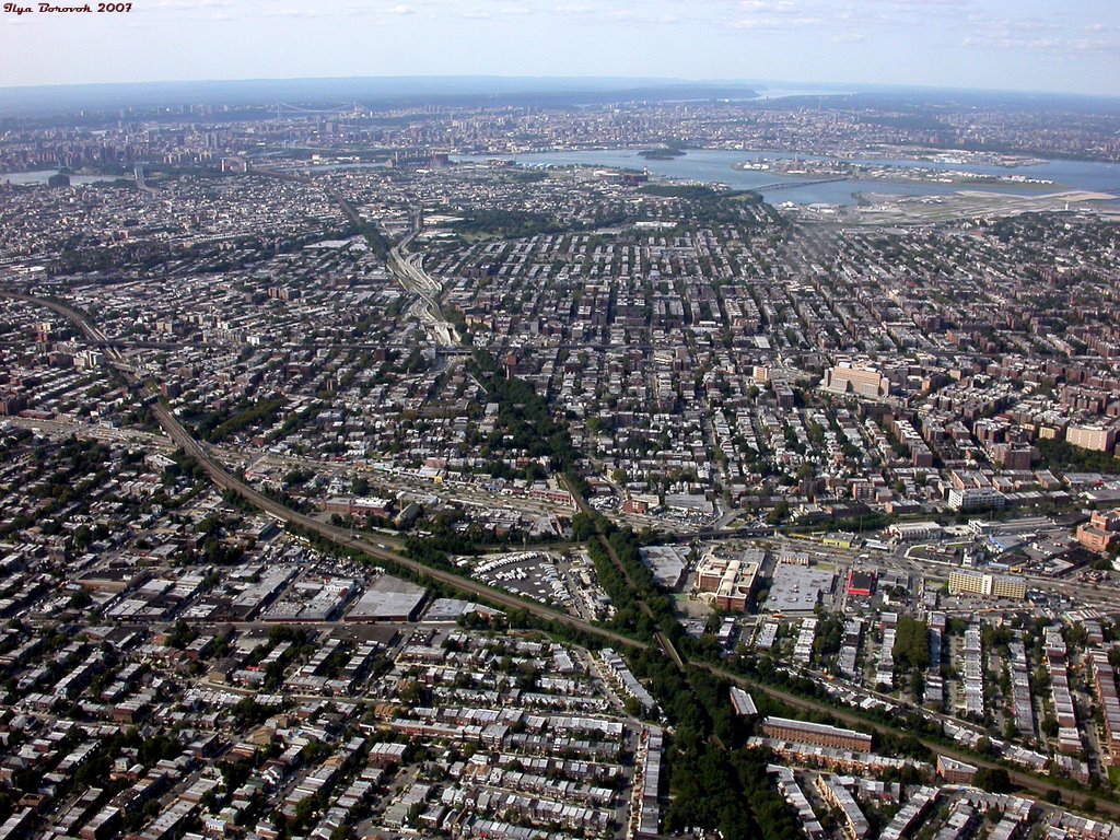 Queens Midtown Expressway (August 2007)