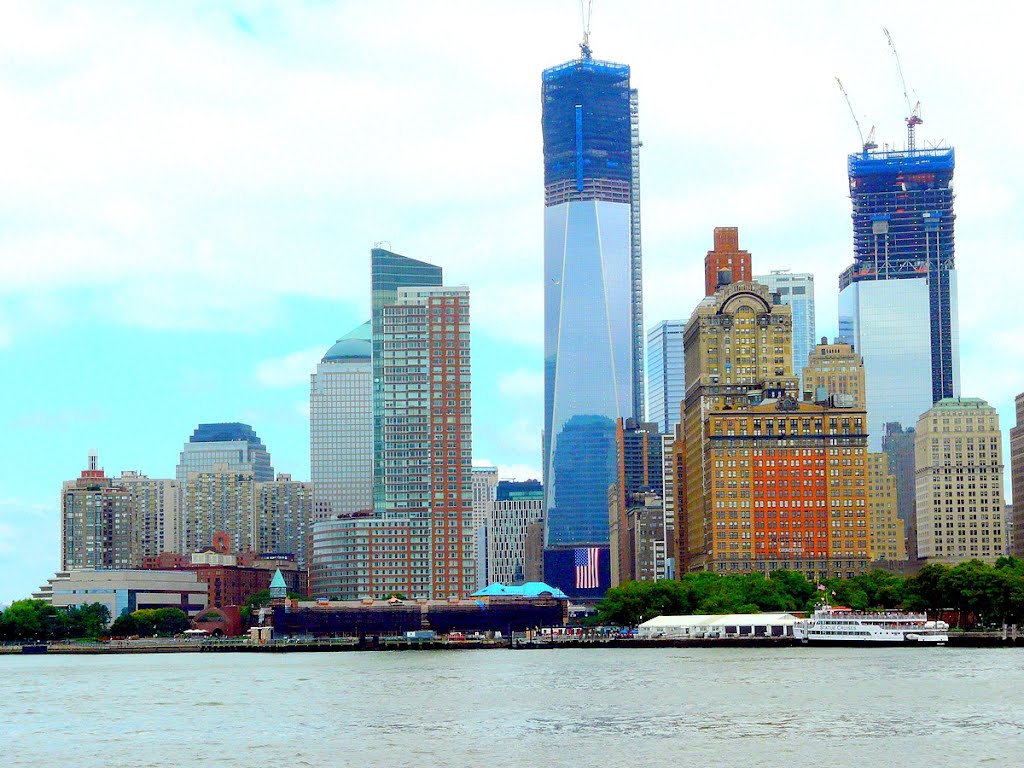 USA, la nouvelle tour, Freedom Tower atteindras au final 541 mètres, soit 1776 pieds à Manhattan