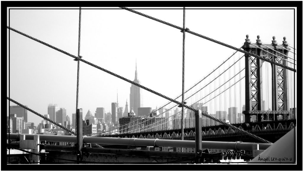 Manhattan Bridge - New York - NY