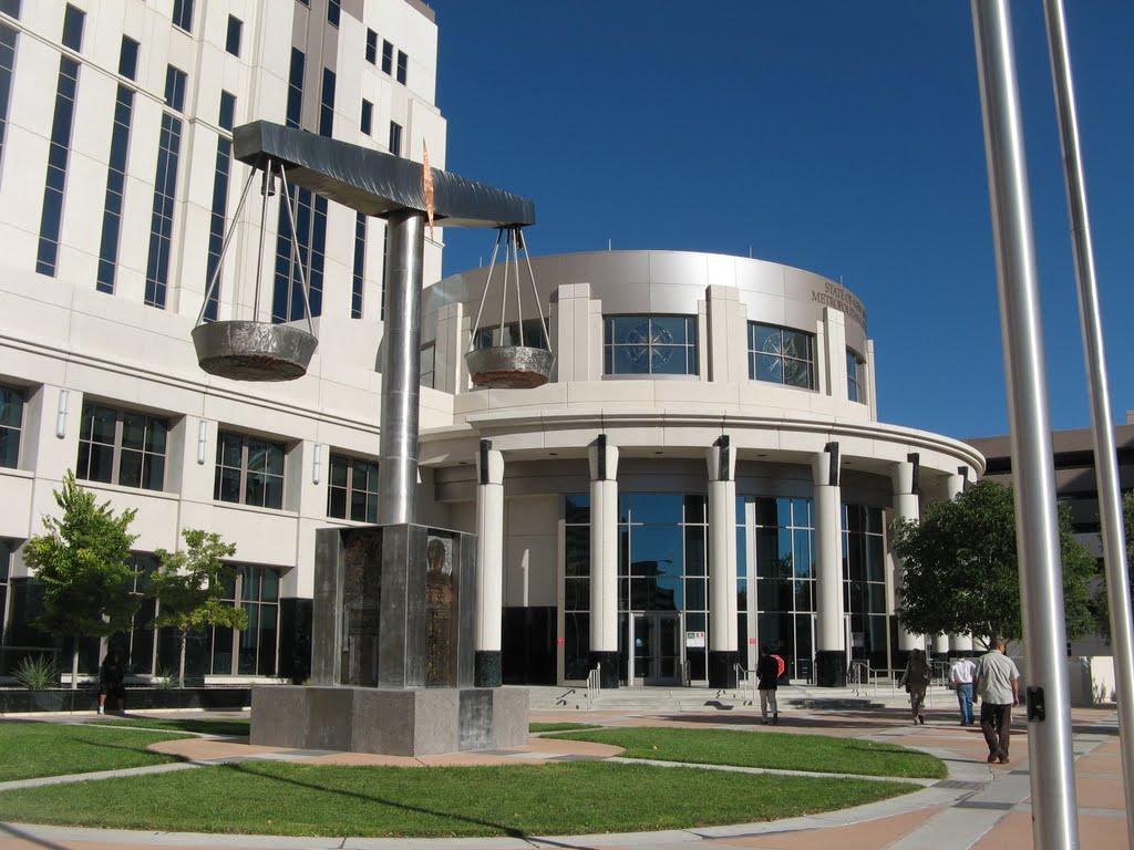 scales of justice, Bernalillo County Muni. Court, Albuquerque