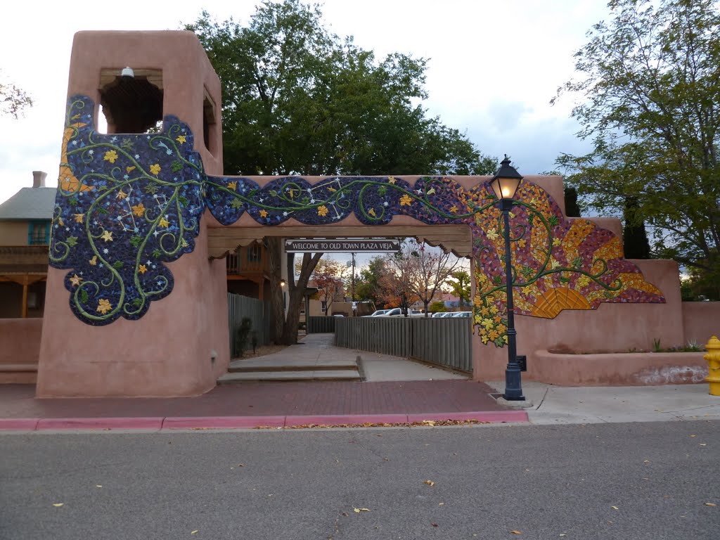 Albuquerque, NM: Plaza Vieja/Old Town East Entrance
