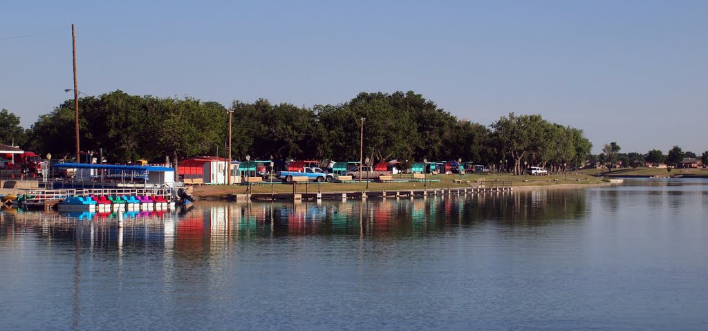 Paddle boats on Pecos river