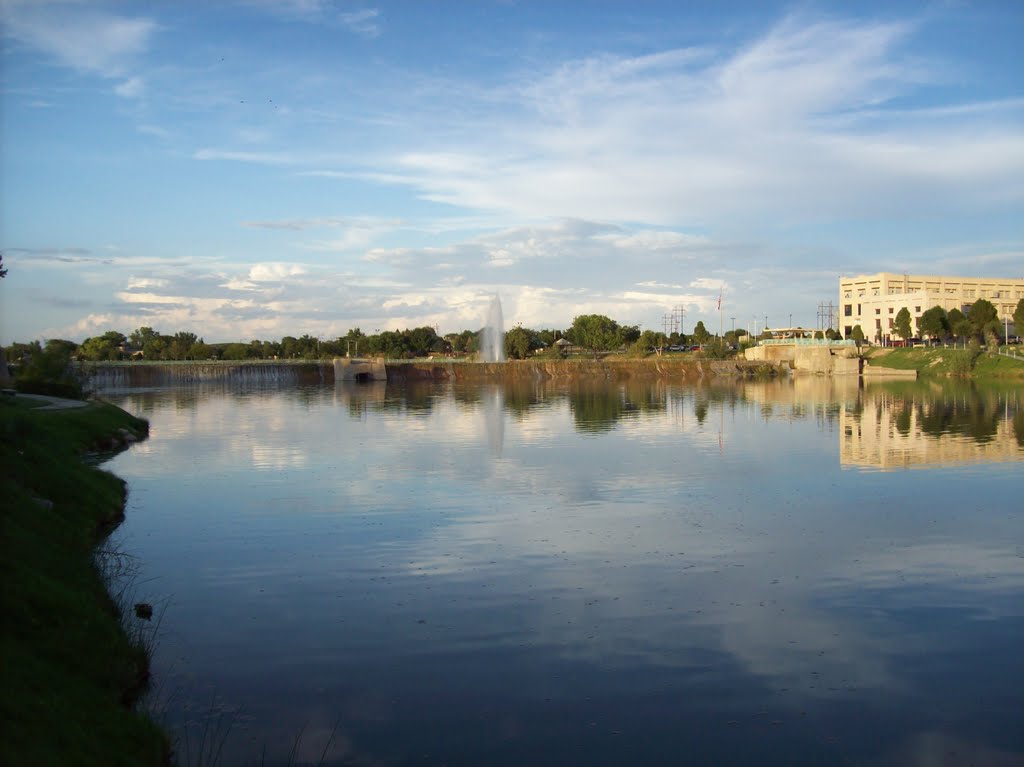 Pecos Mirror