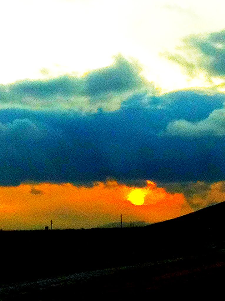 Coudy Sunset from Twin Hills