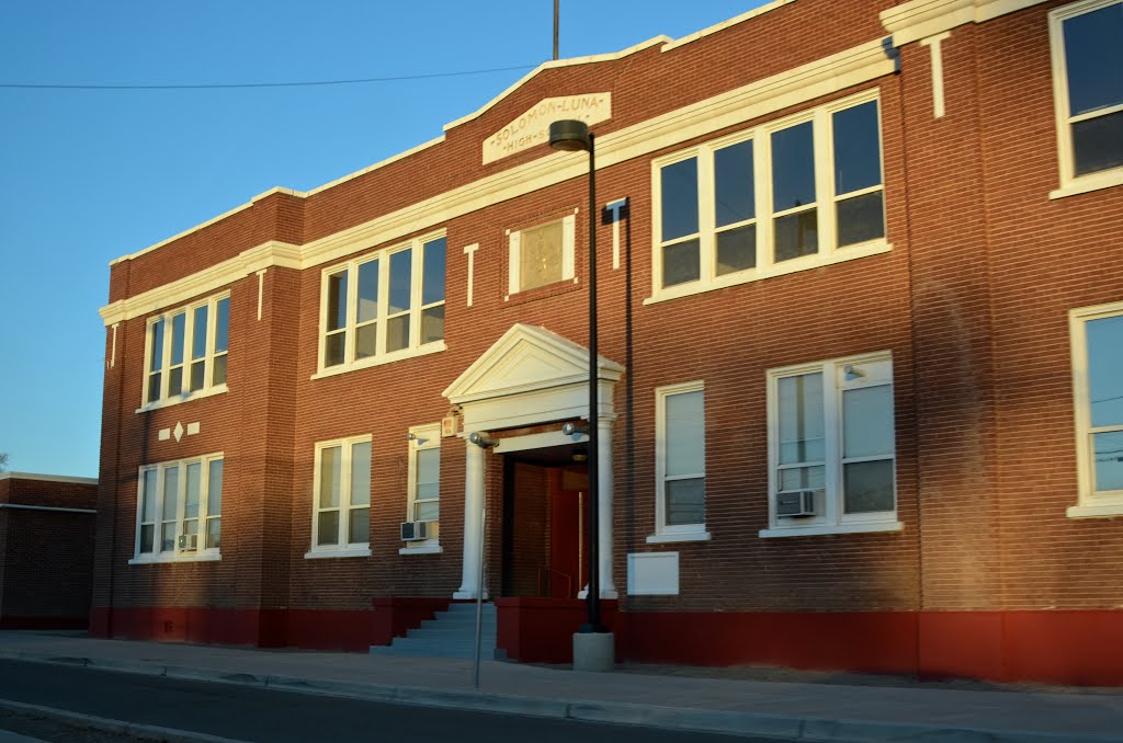 Solomon Luna Building, Los Lunas Schools