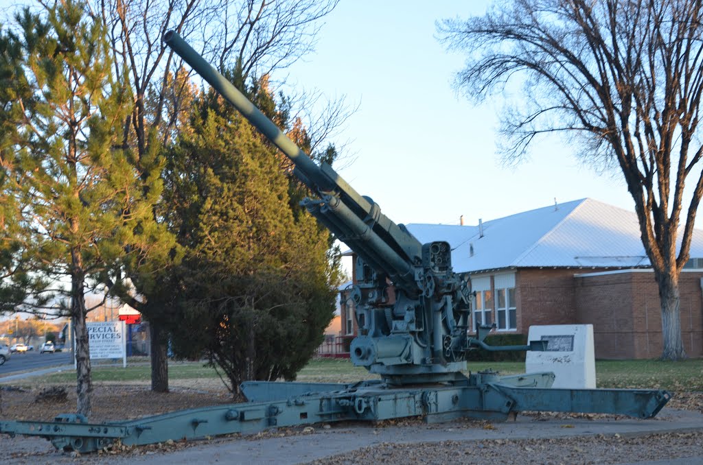 Artillery piece in Los Lunas, NM