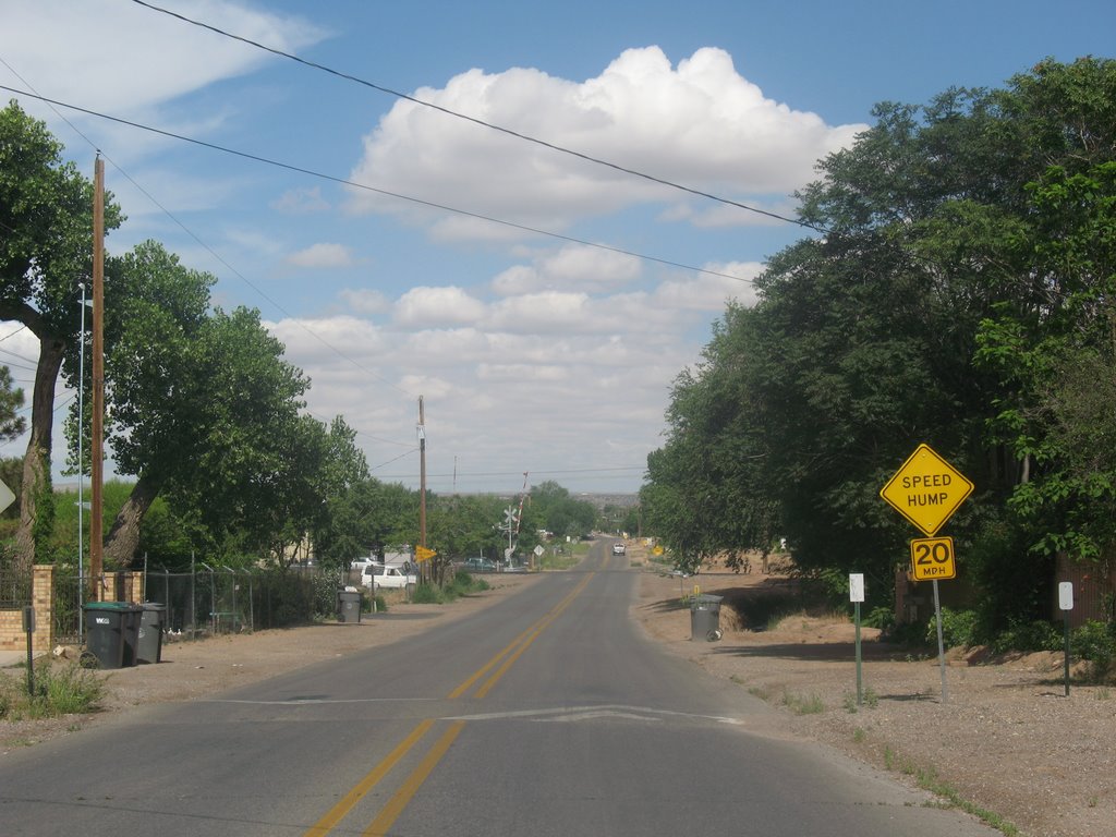 Los Ranchos road