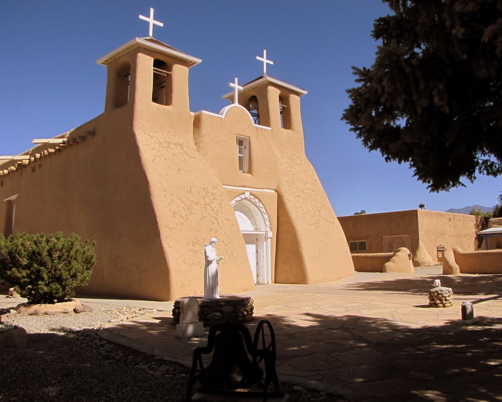 San Francisco De Asis Catholic Church, Rancho De Taos