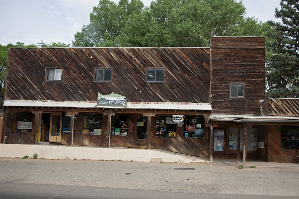taos
