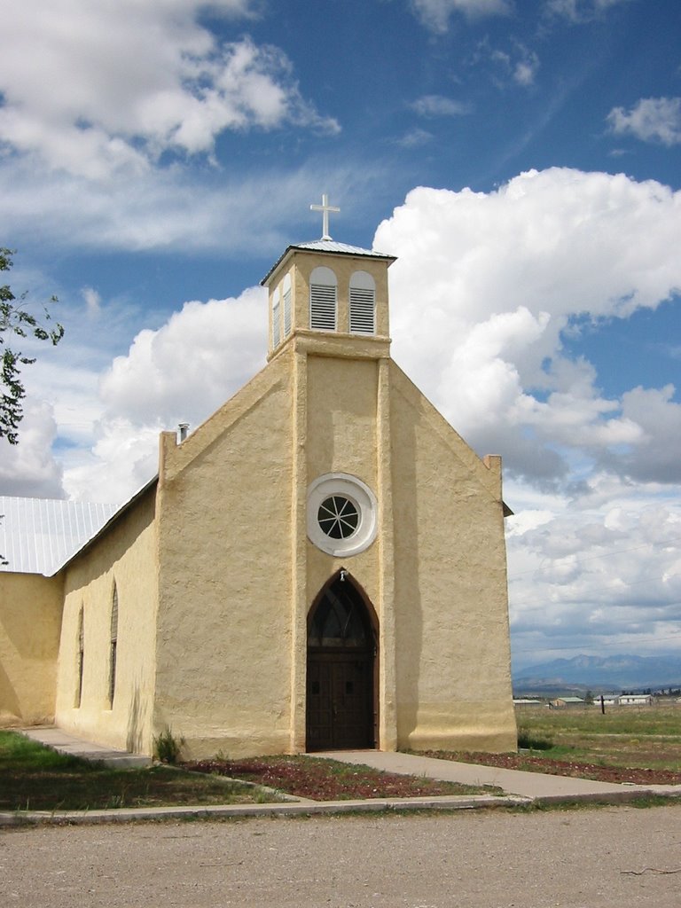 Yellow Church near Tierra Amarillo NM
