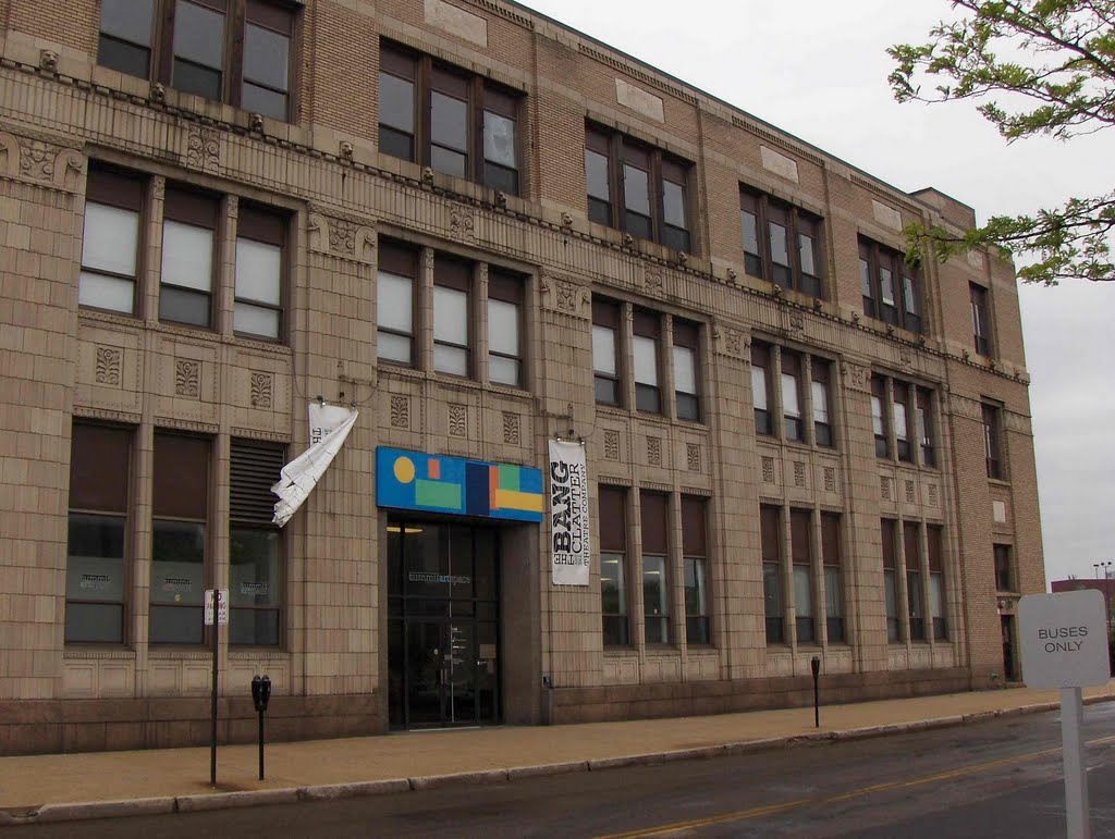 Summit Artspace, GLCT