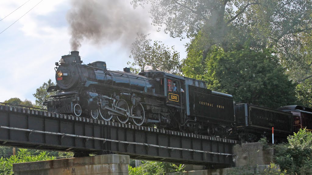 Central Ohio 1293 on Cuyahoga Valley Railroad, Akron, Ohio, September 15, 2012