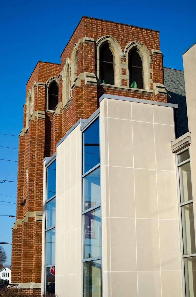 New and Old in Barberton, Ohio