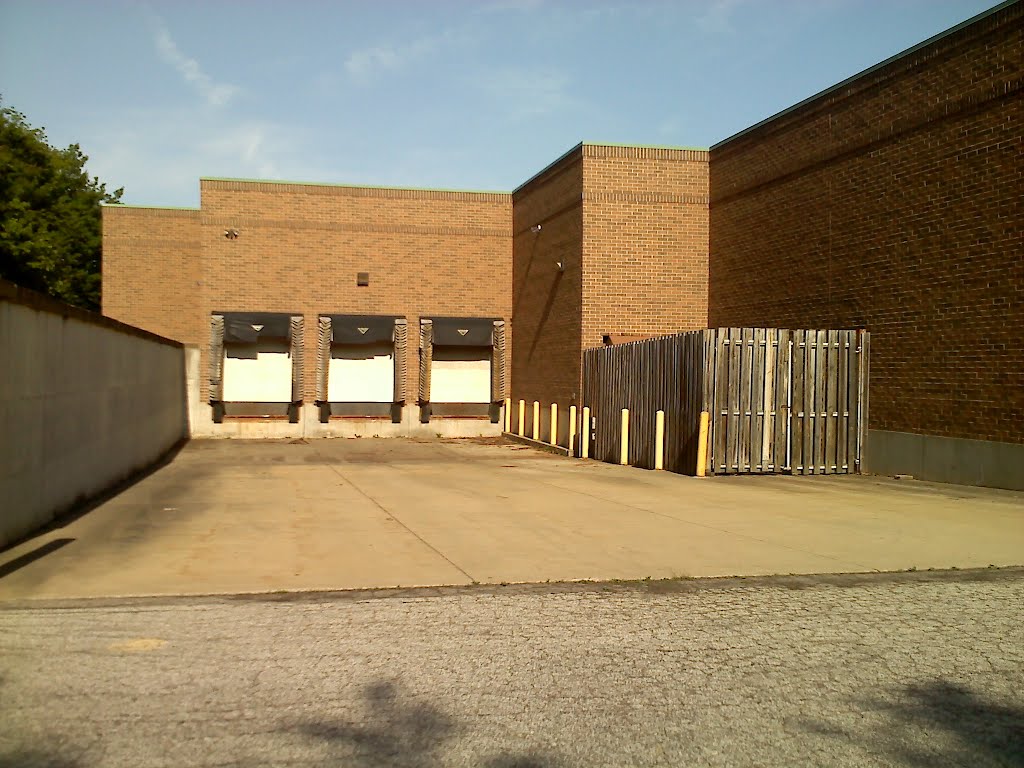 Former Target in Bedford, Ohio