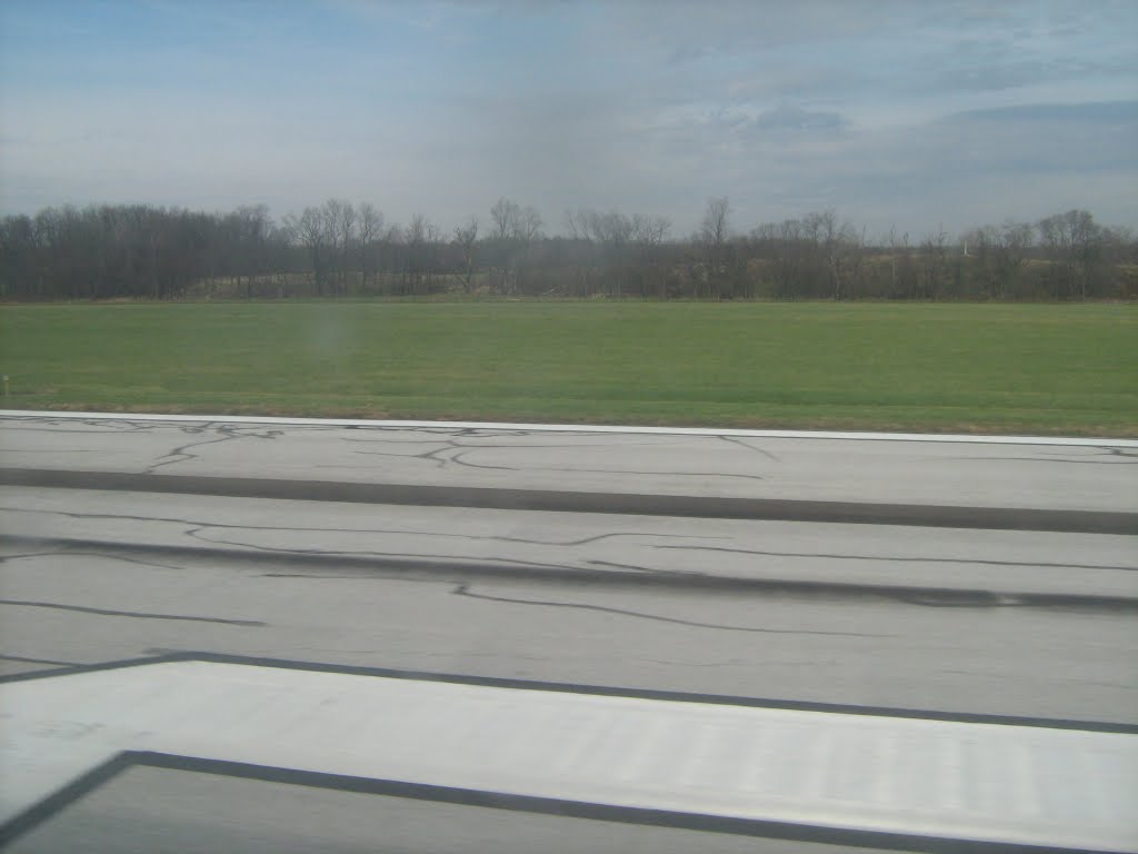 cleared for take off runway 28R at cmh