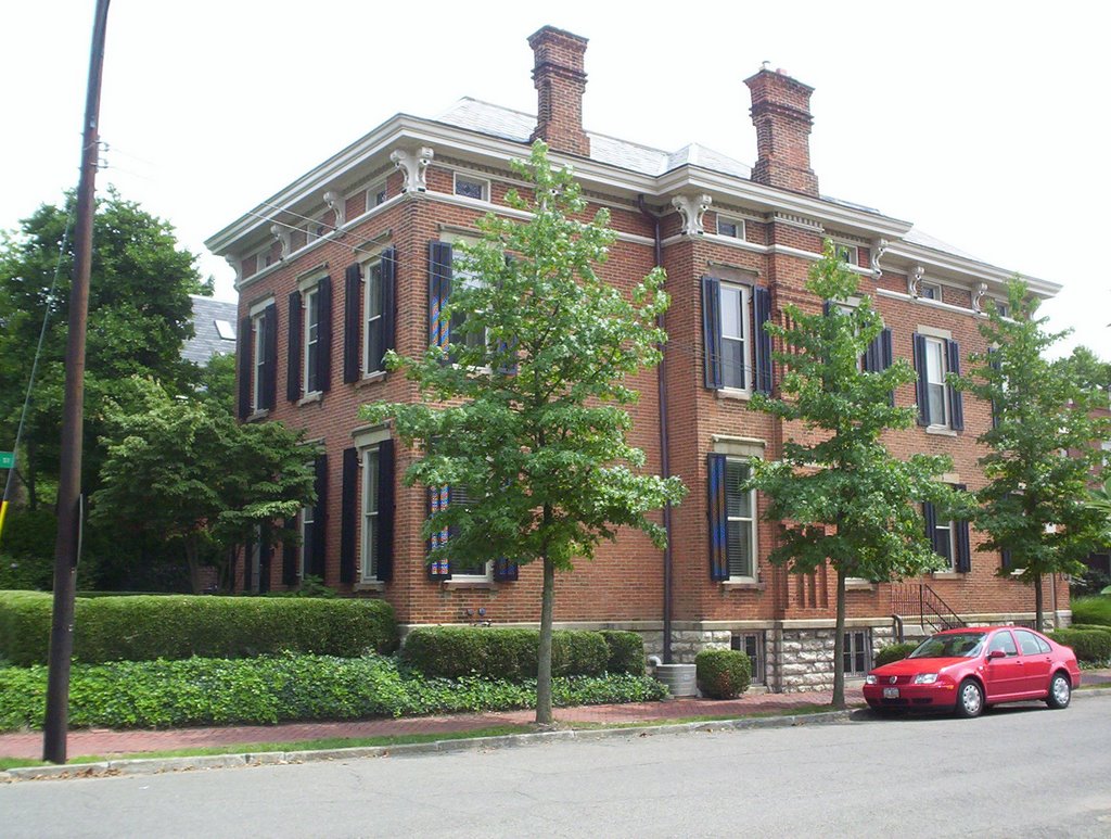 E. Deshler & S. 4th St.