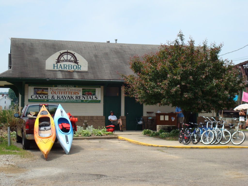 Marietta Harbour, Kayak and Canoe Rental