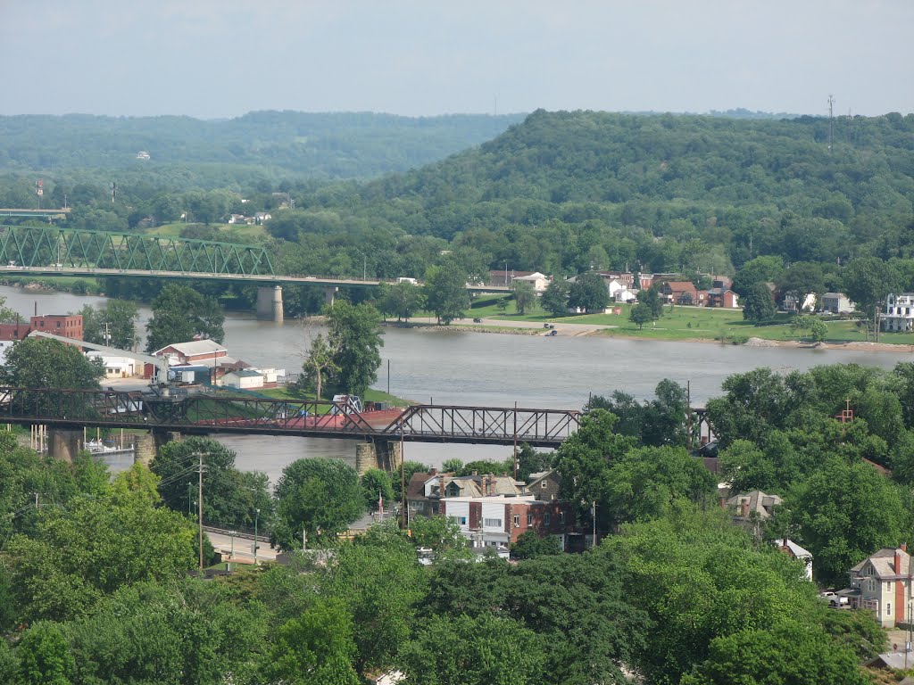 looking southeast across the confluence of the Muskingum and Ohio Rivers, Marietta, Ohio