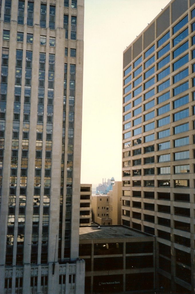 south between 2 towers