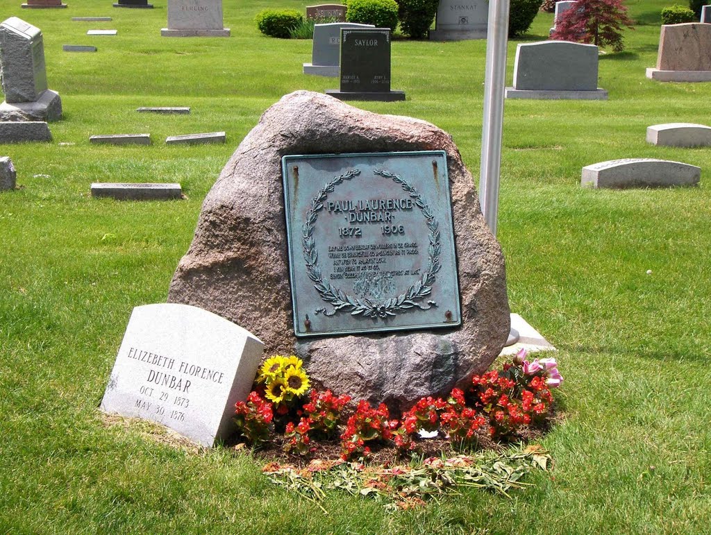 Paul Lawrence Dunbar grave, GLCT