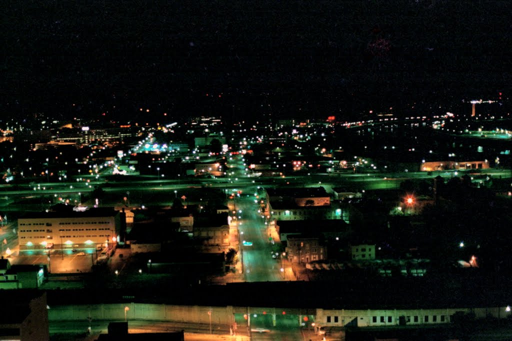 1987, view of downtown Dayton, Ohio from top of 4th street building
