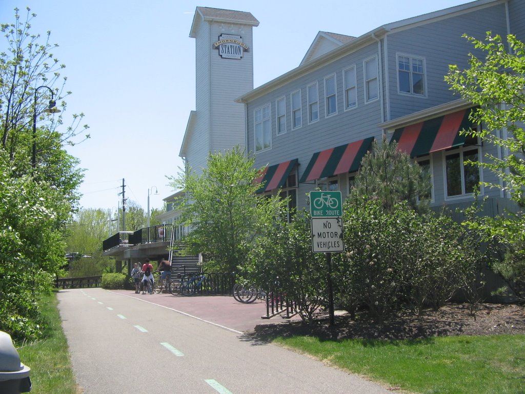 Ice Cream Place on Towpath Trail