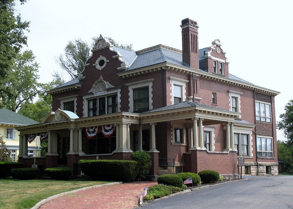 Harry S. Renkert House, 1414 Market Ave., N., Canton, OH