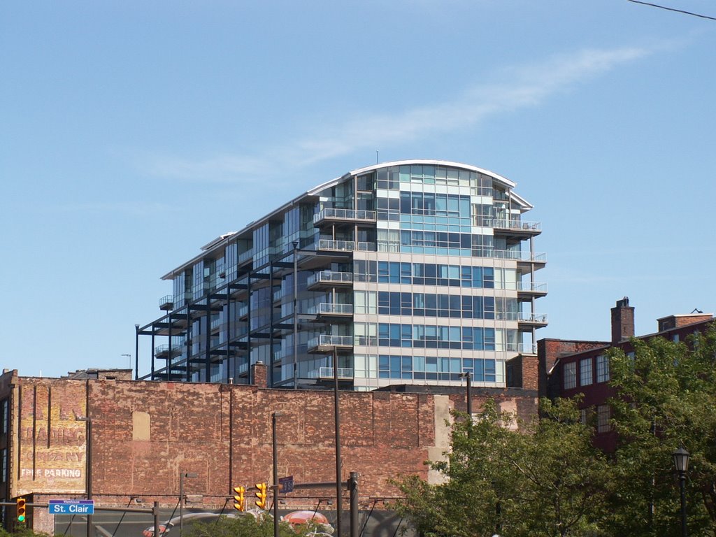 Pinnacle Condominiums
