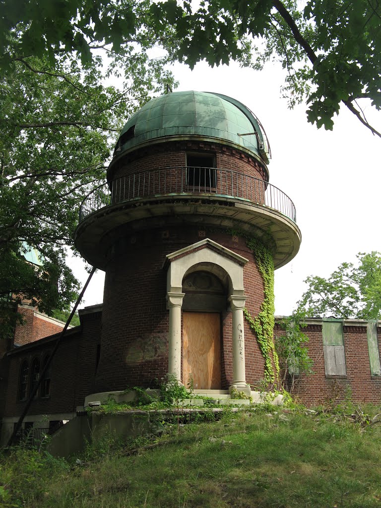 abandoned Warner & Swasey observatory, East Cleveland, Ohio