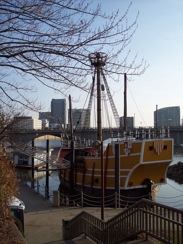 Columbus Ohio- Santa Maria-Replica of Christopher Columbuss ship, downtown riverfront