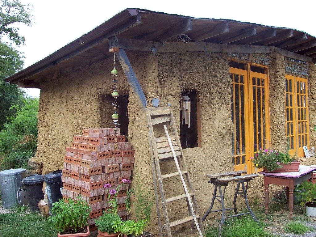 Blue Rock Station Earthship