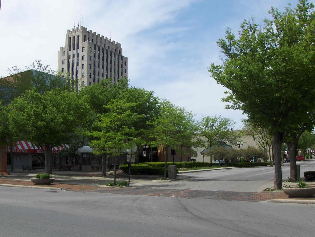 Downtown, GLCT