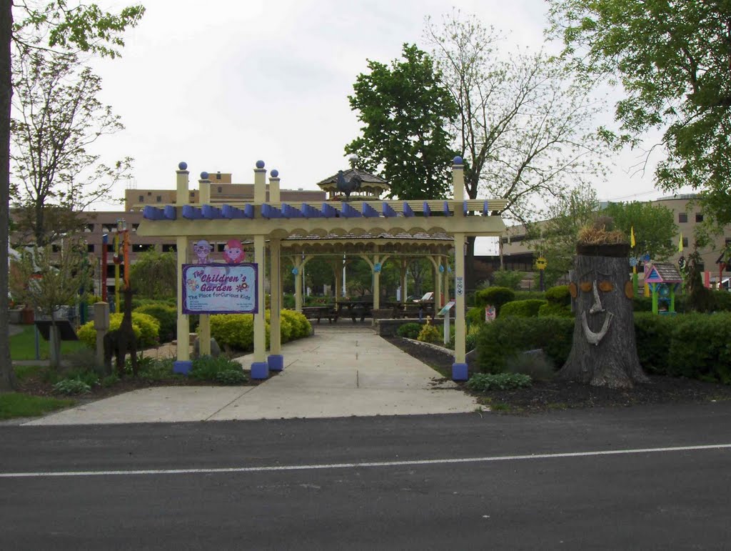Childrens Garden, GLCT