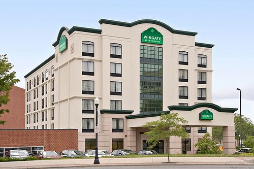 Wingate By Wyndham Lima - Hotel Exterior