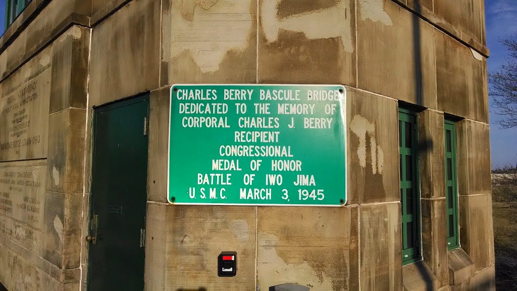 Charles Berry Bridge