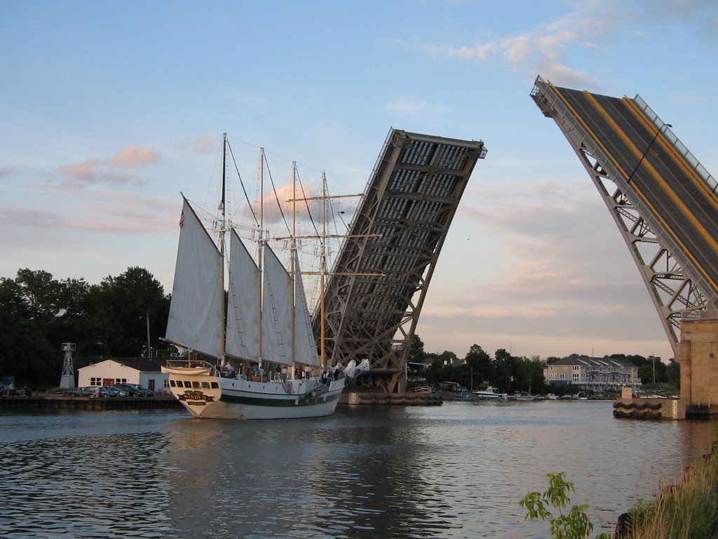 Bridge opens for Windy II