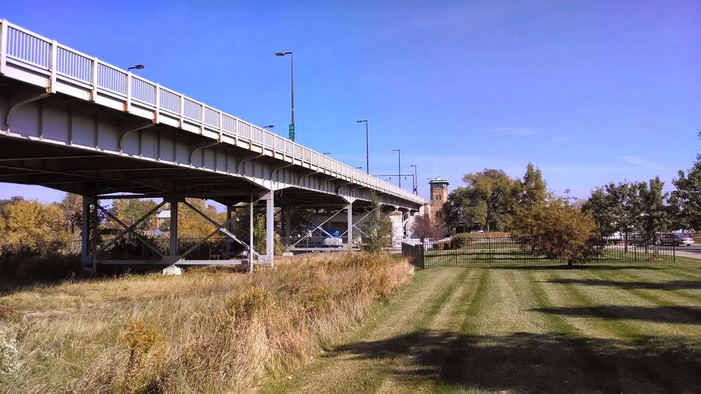 Charles Berry Bridge