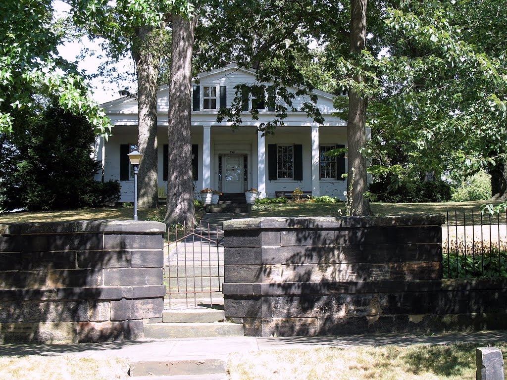 Hiram Wellman House, 414 4th St. NE, Fourth Street Historic District, Massillon, OH
