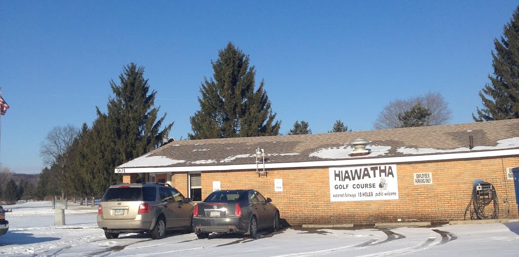 Hiawatha Golf Course