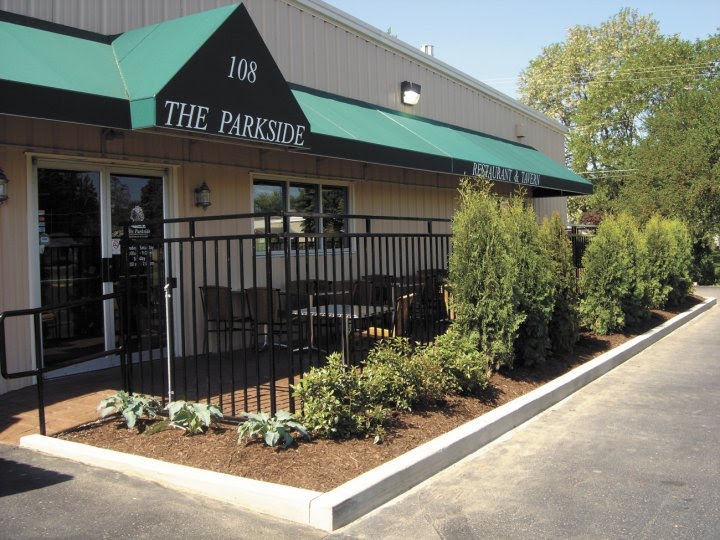 Parkside Restaurant & Tavern - Building