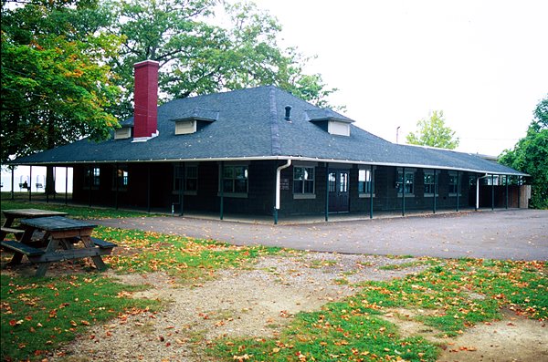 Mentor Beach Park Clubhouse