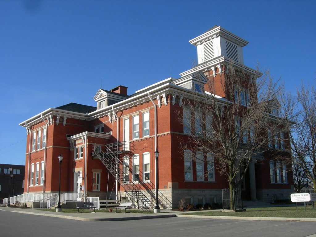 Minster Public School (now St. Augustine Religious Ed. building)