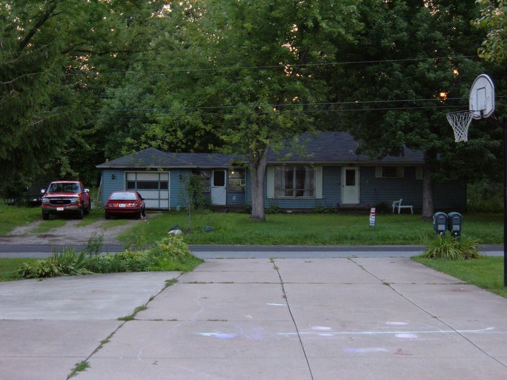 3503 Gary Dr