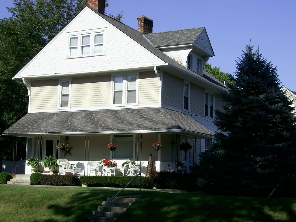 first house around  made in  1892